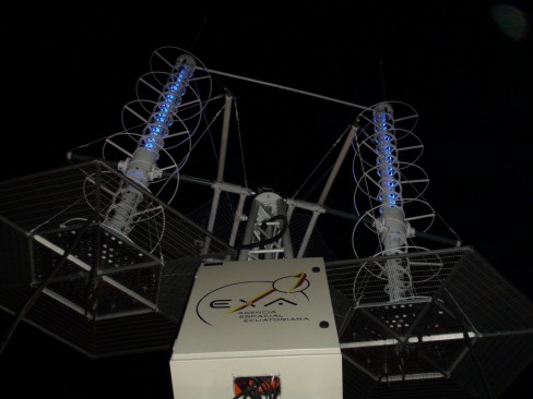 Resim- Hermes_a Uydu yer kontrol istsyonu antenlerinin görünümü.